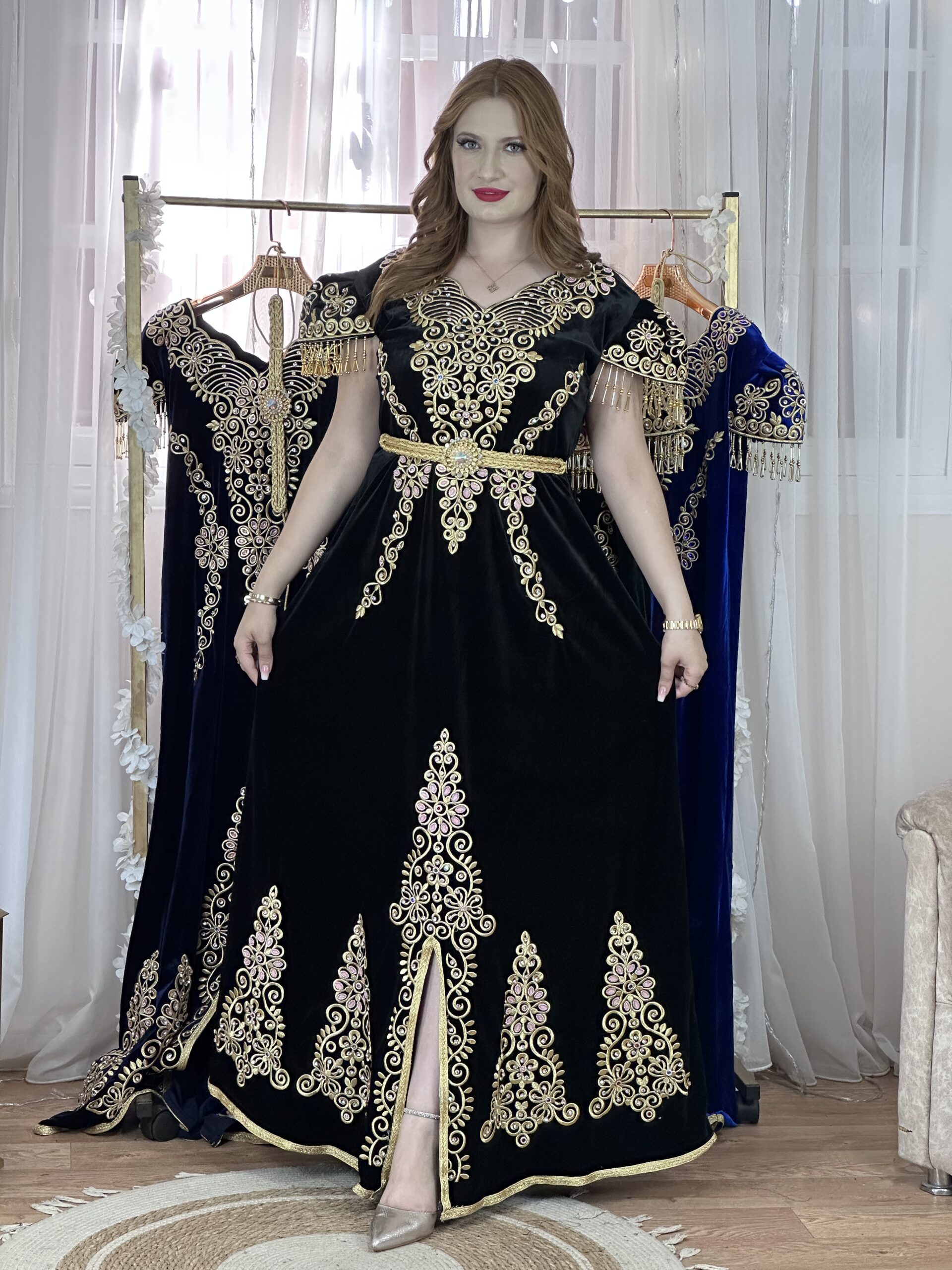 جبة فرقاني قسنطينية – تطريز فاخر مع حزام